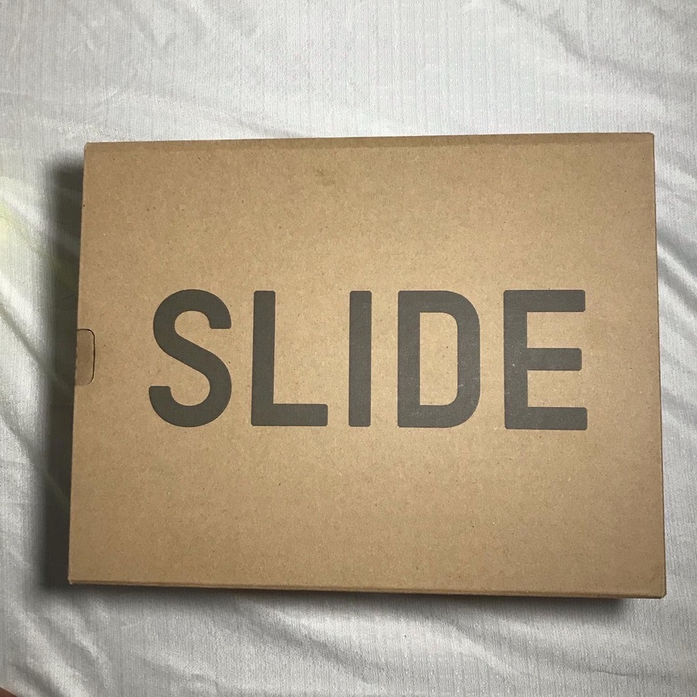 Yeezy slide - Picture 3 of 3